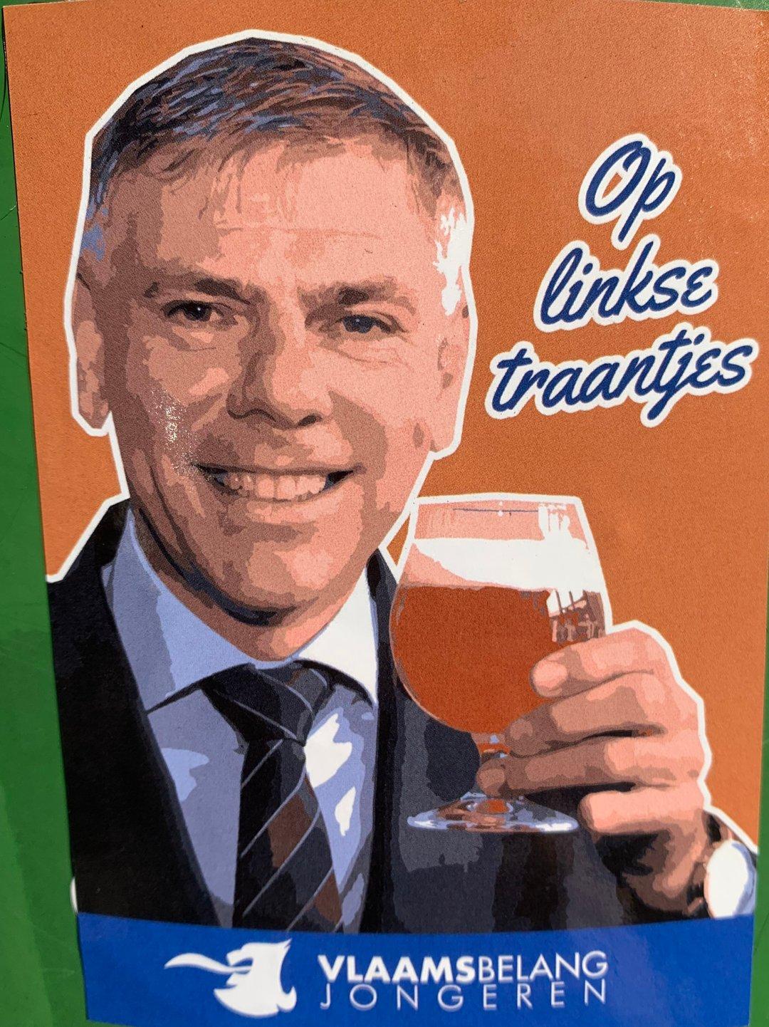 A picture of Filip Dewinter with a white outline and sepia-esque filter. To the right it says “Op linkse traantjes”. On the bottom is a blue Vlaams Belang Jongeren banner